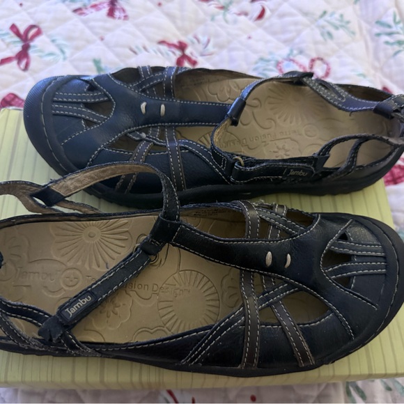 Jambu Women's Black and Tan Sandals - Picture 1 of 4